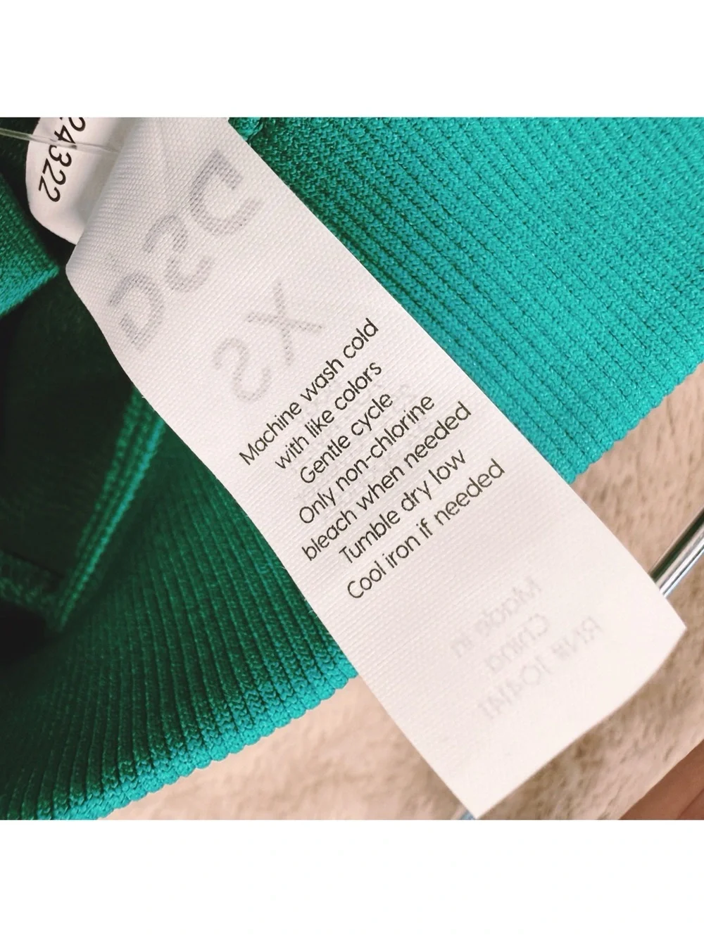 NWT DSG Momentum Seamless 1/4 Zip Green Patterned Pullover, Size XS